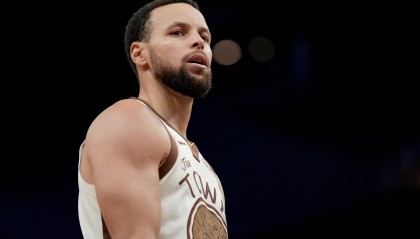 开云下载-各队单场三分超神录：欧登&amp;卡椒创神迹 3队共享纪录 金州无缘前五