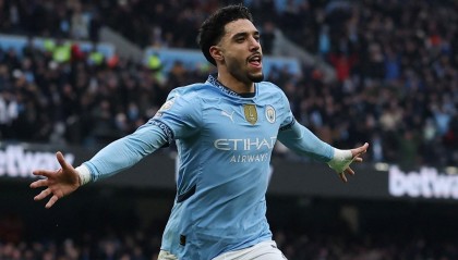 开云下载-罗马诺：马尔穆什不打算离开曼城，真正可能冬窗离队的是鲍勃